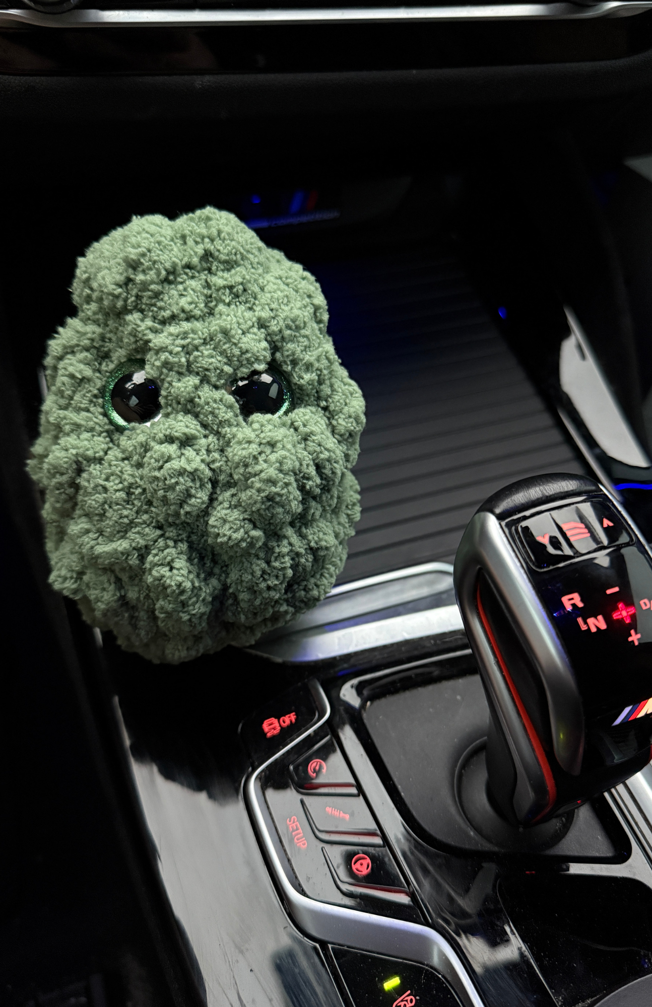 Plush Medium Nugget